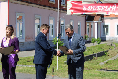 Поздравляем с достойными наградами